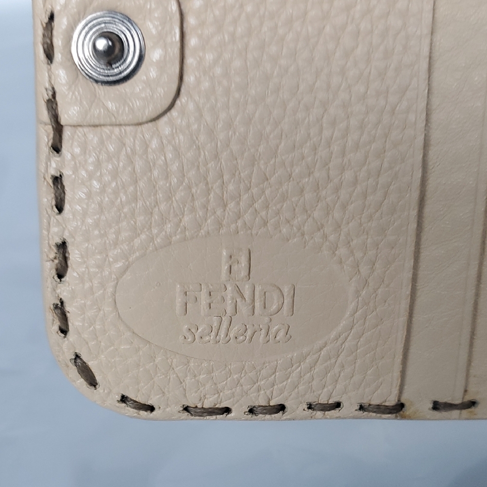 FENDI Selleria Cream Leather Wallet - Picture 4 of 15